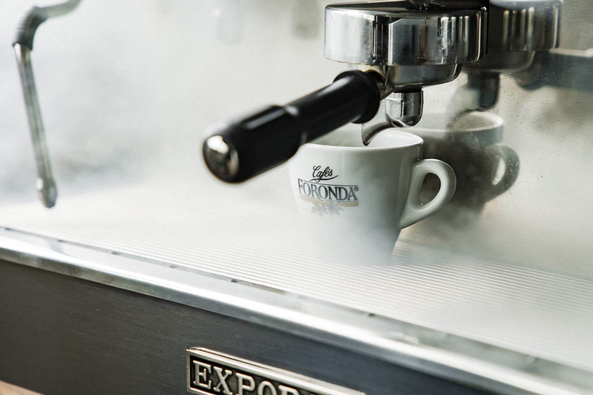 /assets/frontend/images/customer/cafe_presentacion_home_2.jpg